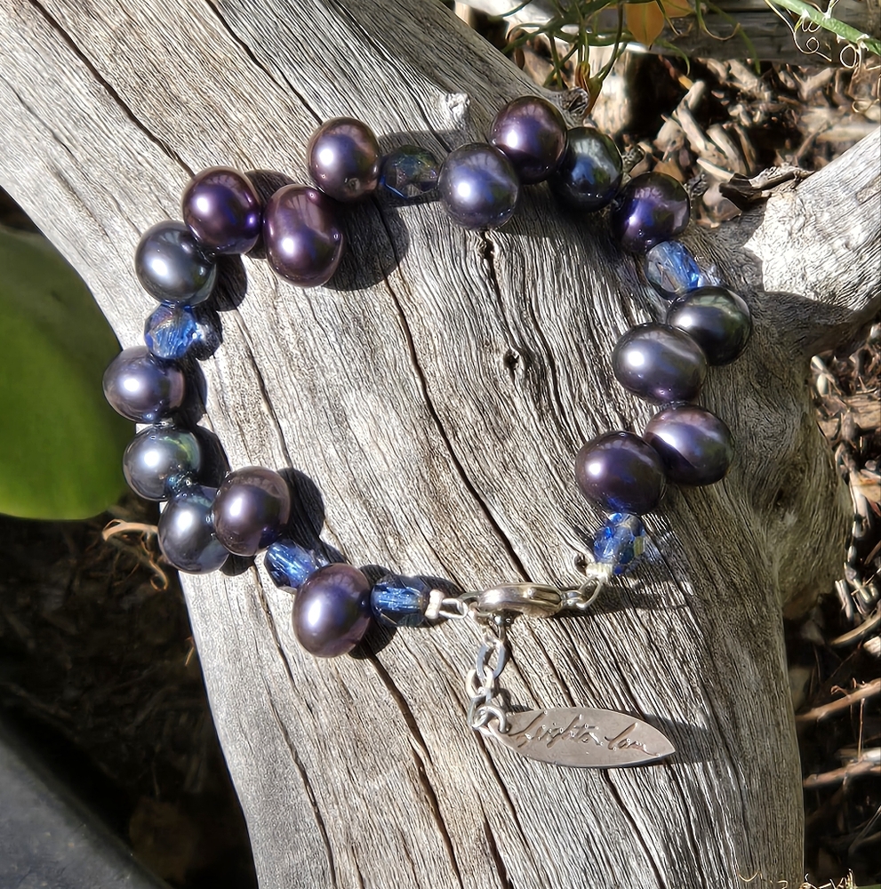 Leighton Lam Peacock Color Freshwater Pearl and Czech Bead Bracelet 7"+1" Extndr